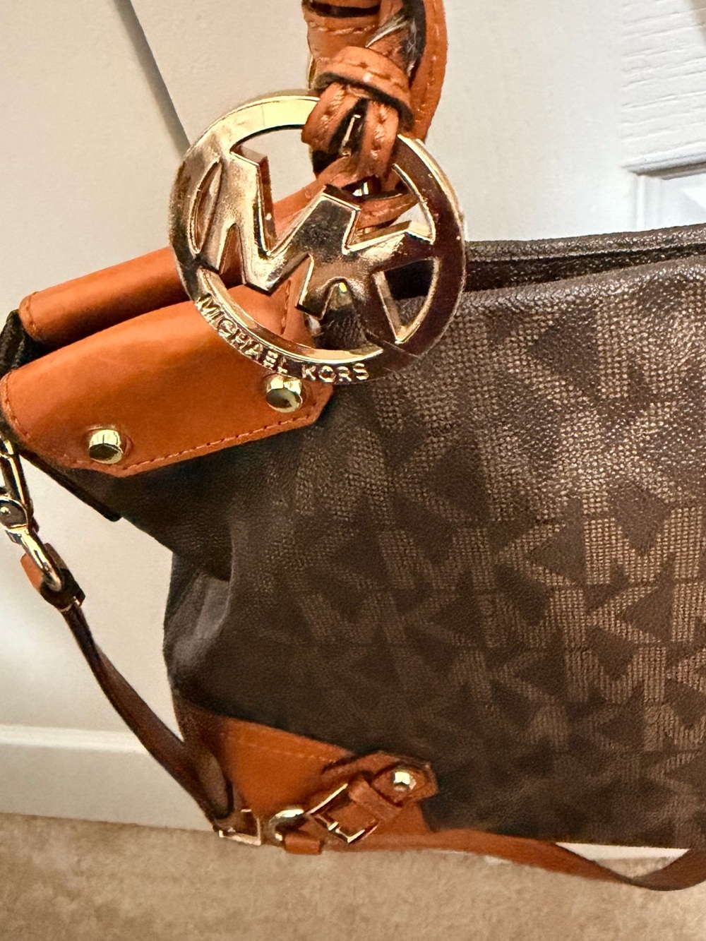 Michael Kors Brown & Tan MK Signature Shoulder Bag with Crossbody Strap - Picture 7 of 8